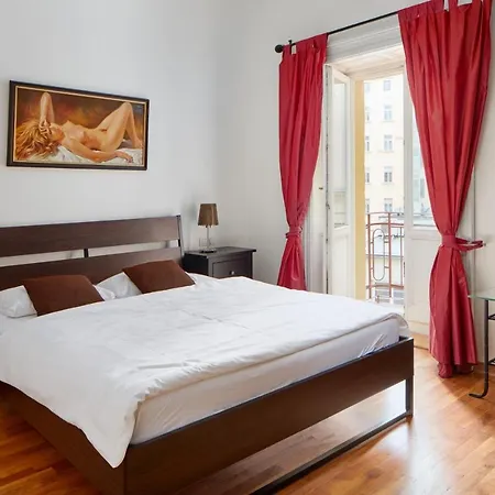 شقة Days - One-bedroom With Balcony And Elevated Chill Zone In Old Town براغ